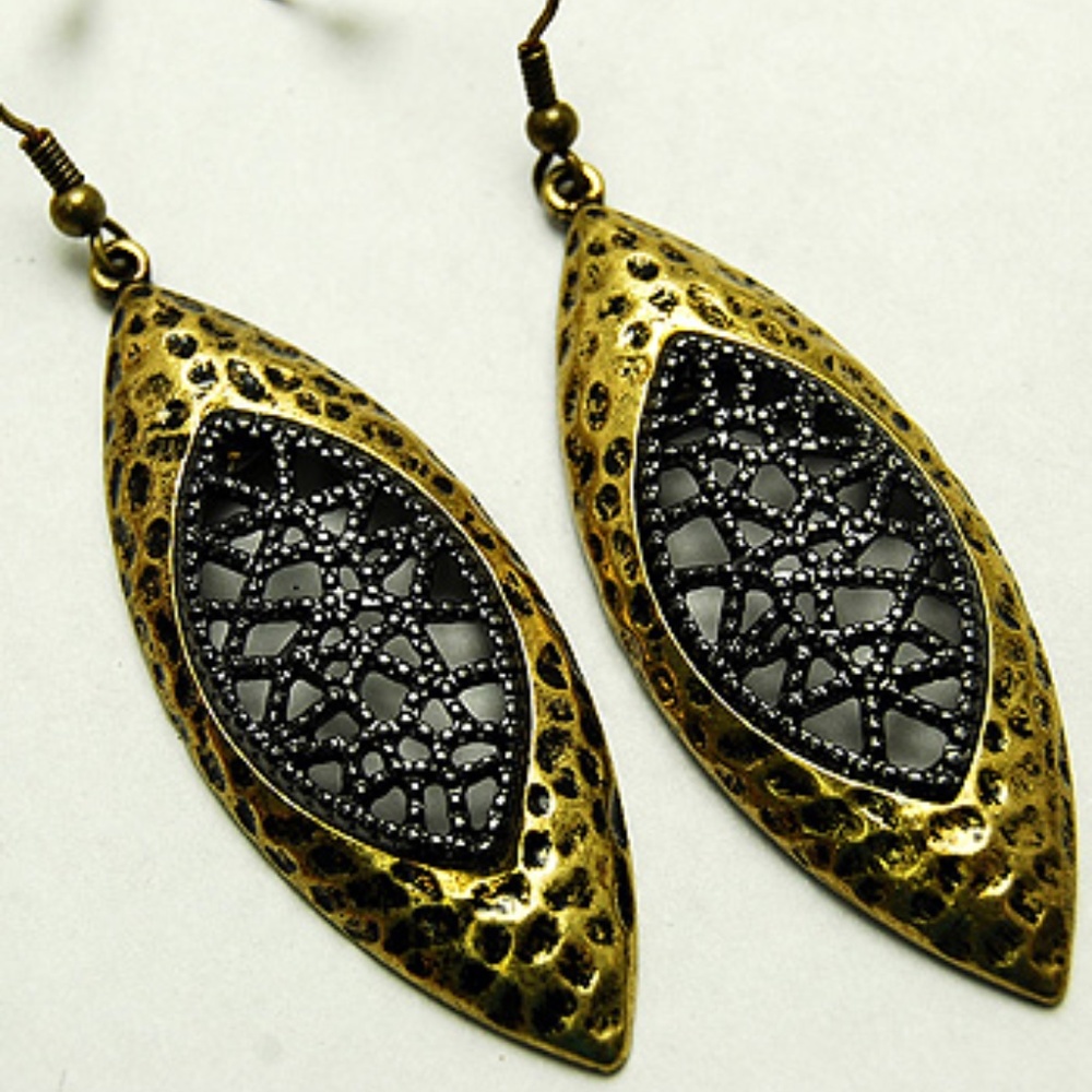 Textured Filigree Drop Earrings